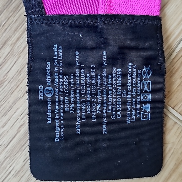 Lululemon Ta Ta Tamer Sports Bra - Picture 8 of 10